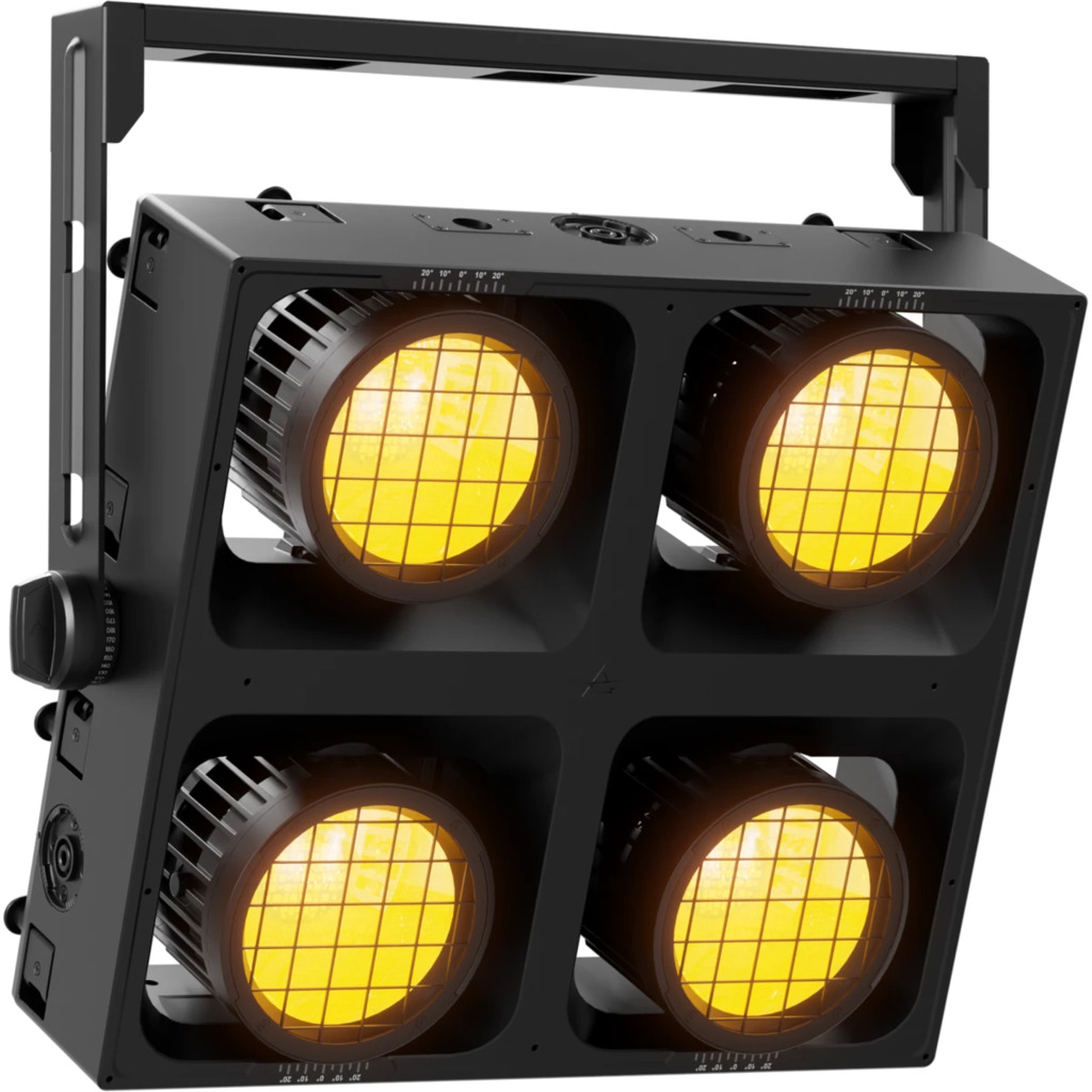 Prolights SUNRISE4FLXFC SunRise 4FLXFC er en 59,000 lumens modulær IP65 LED-blinder.